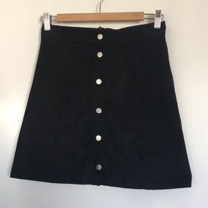 H&M black faux suede mini skirt size 4.
